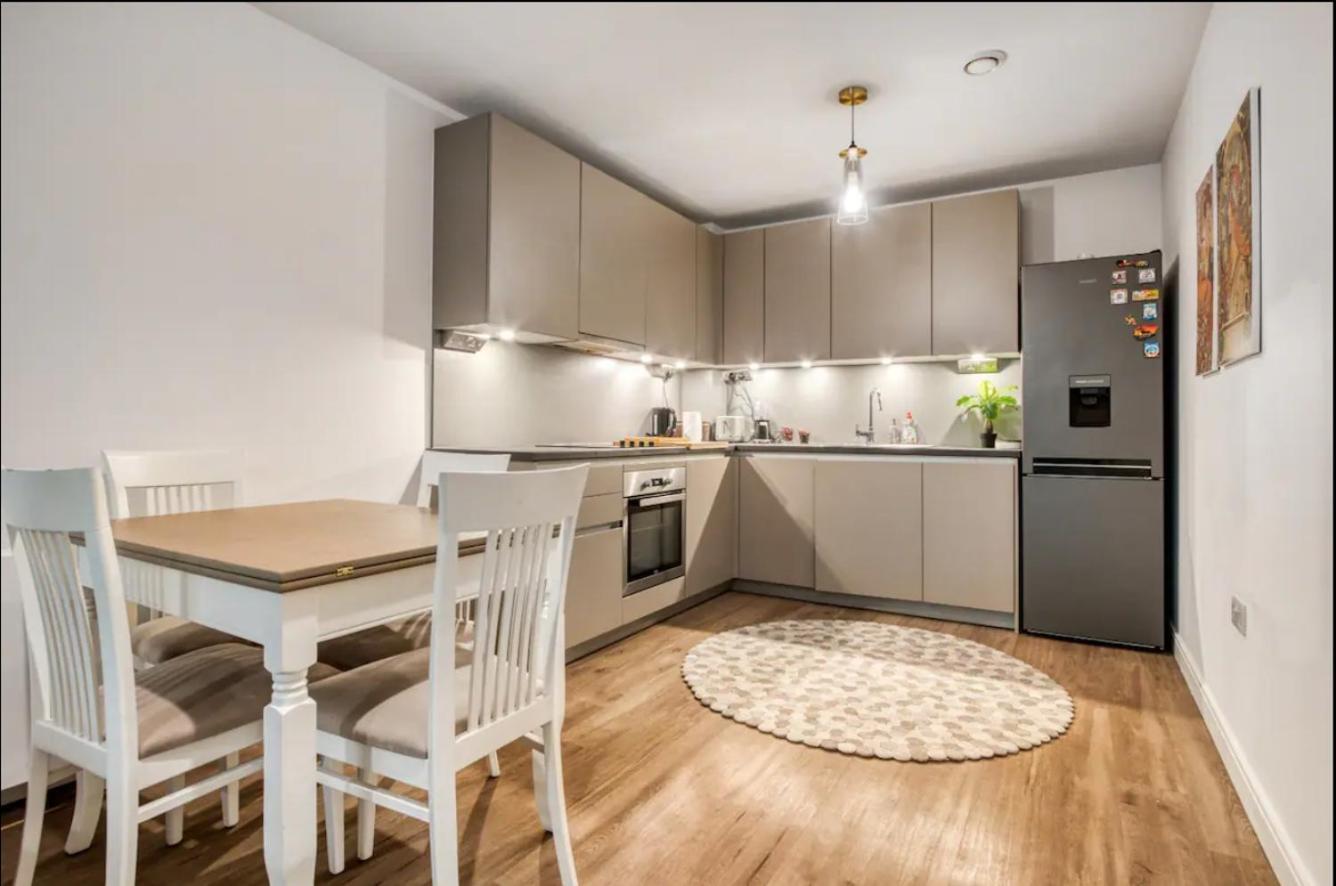 Chelsea Chic: An Upscale And Modern Flat Apartman London Kültér fotó